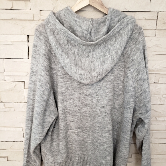 Maskamode Oversize Super Soft Hooded sweater - Picture 2 of 6
